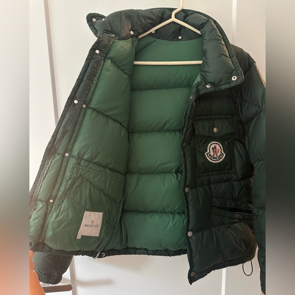 Oversized Moncler Dark Green Puffer Jacket - Picture 5 of 8